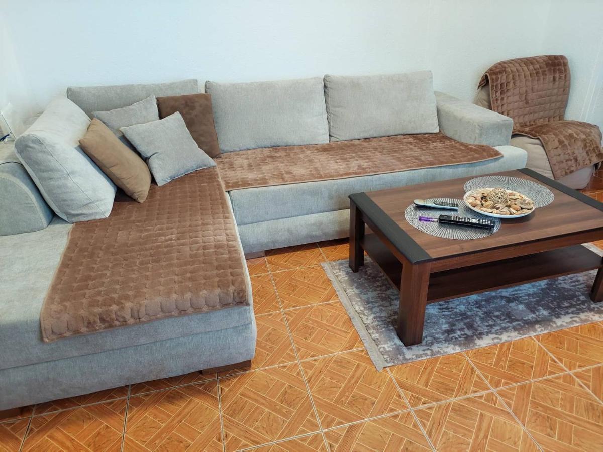 Apartmani Jovan 울친 외부 사진