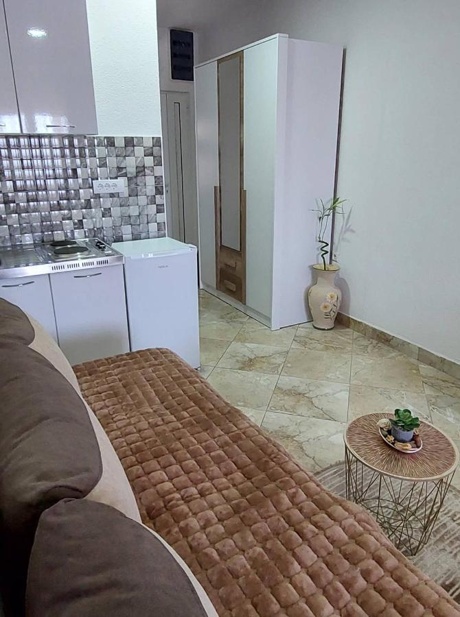 Apartmani Jovan 울친 외부 사진