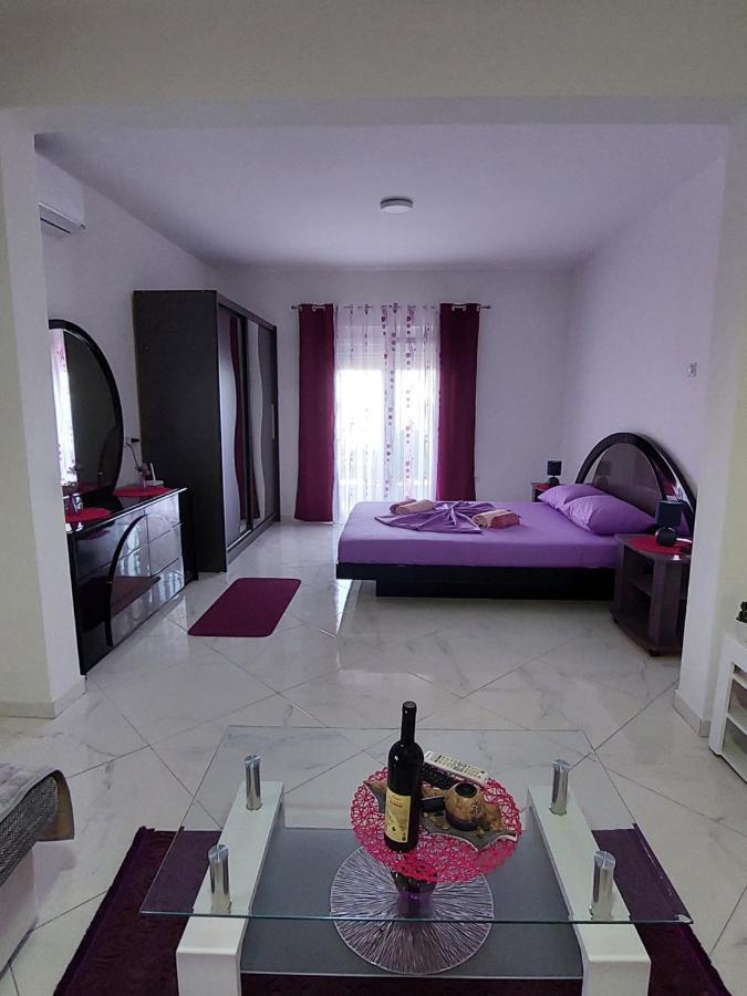 Apartmani Jovan 울친 외부 사진